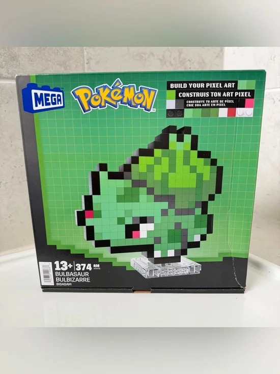 Mega Pokémon Pixel Bulbasaur Building Toy Kit - 374 pc