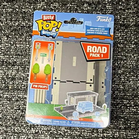 Funko Bitty Pop! Bitty City Road Pack 1 Road Tiles Pin Props 11pc