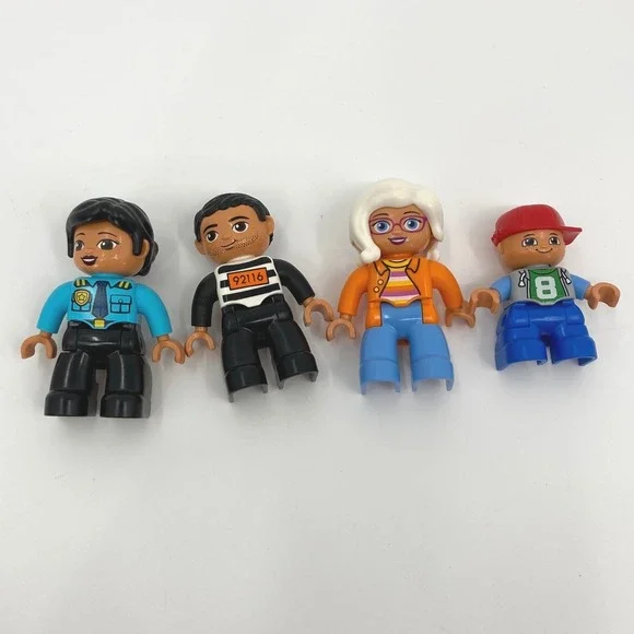 LEGO Duplo Minifigure Lot Police Officer Prisoner 92116‎ Grandma Boy 4 Figures