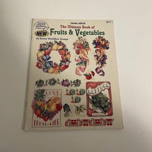 1995 Ultimate Book of Fruits & Vegetables Cross Stitch Pattern Book‎