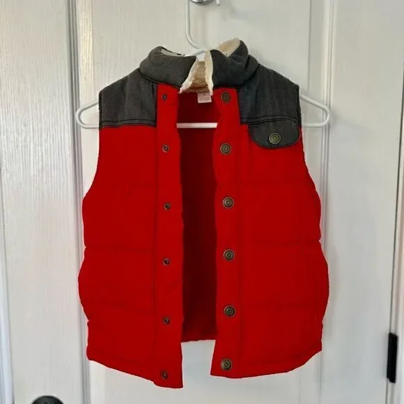Carters Fleece Lined Red Puffer Vest with Sherpa Neckline! ❤️
