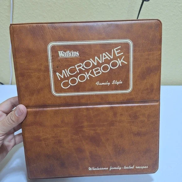 Vintage 1982 Watkins Microwave‎ Cookbook Family Style Recipe Binder Cookbook