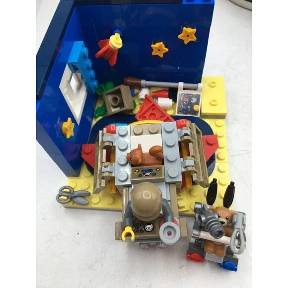 Lego Lot Construction, Kitty, Man, Bear, Vita Rush, Sign, Bricks, Scissors EUC