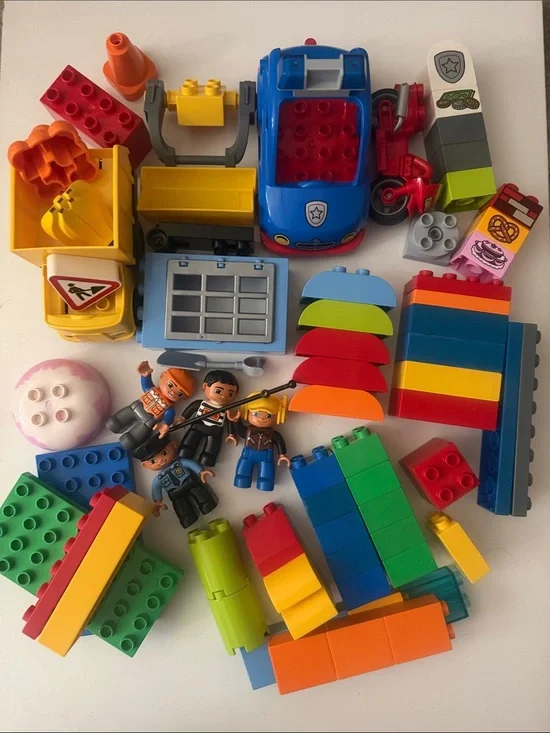 Lego Duplo Multicolor Building & Vehicle Play Pack and Plate