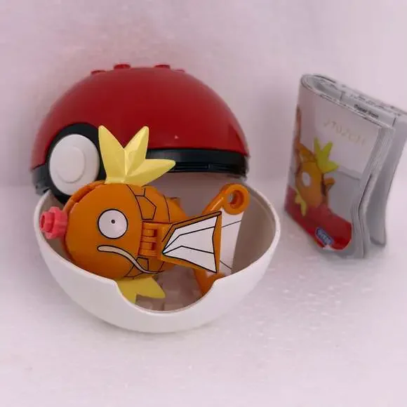 Mega Construx Pokemon Magikarp Pokeball Construction Set DYF07