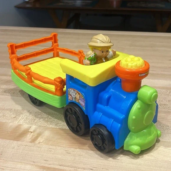 Fisher Price Little People Choo Choo Zoo Train with Wagon Tested and Working