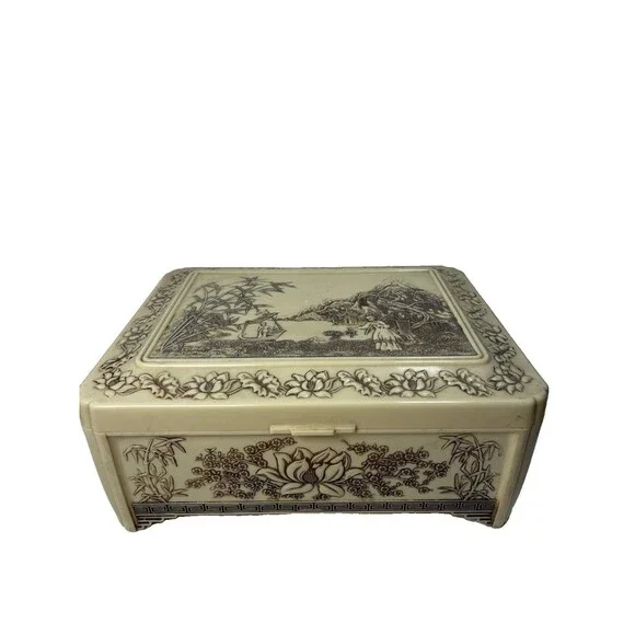Vintage Japanese Bakelite Jewelry Storage Box 10/8/4 Super Detailed