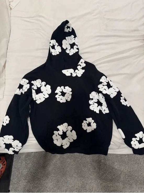 1822 Denim Black Hoodie with White Floral Clusters