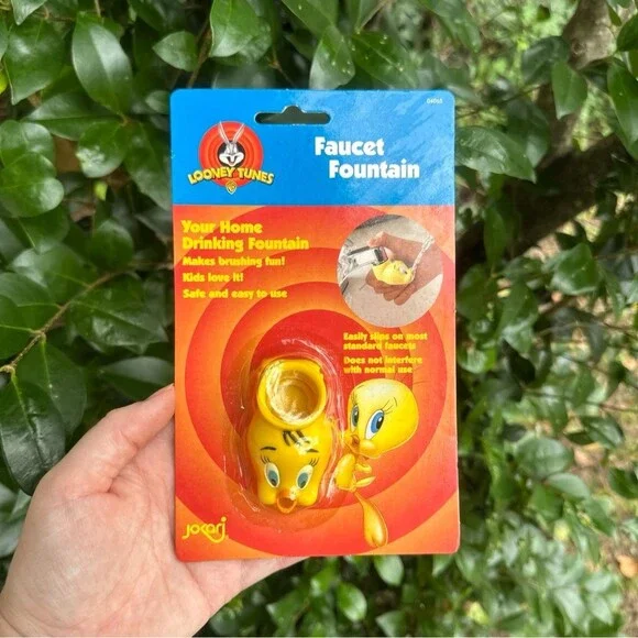 1997 Tweety Bird  Faucet Fountain Fixture Unopened Looney Tunes