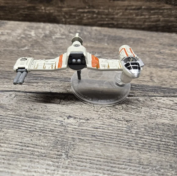 STAR WARS MID VEHICLE RESISTANCE‎ SKI SPEEDER DIE-CAST 3.5” SPACE SHIP TOY