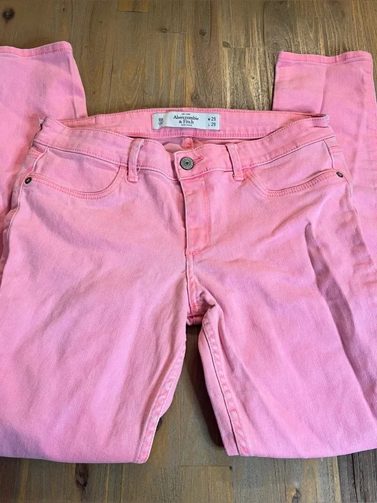 Pink y2k Abercrombie & Fitch jeans