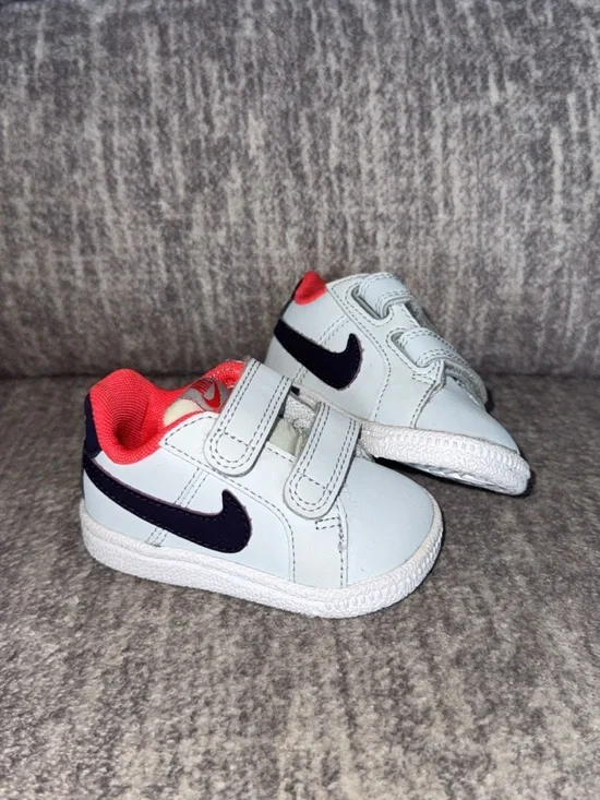 Nike Toddler Shoes Size C2 White/Navy/Coral Hook & Loop Sneakers