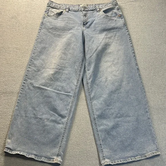 Madden Girl High Rise Wide Leg Jeans Womens XL Light Wash Blue Stretch Denim