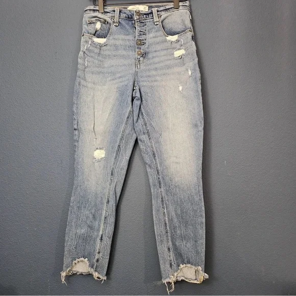 Abercrombie &‎ Fitch - Mom Jeans