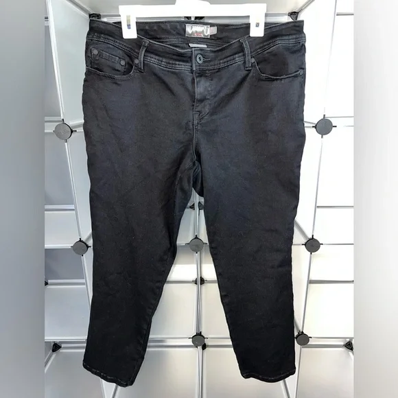 Torrid Women's Luxe Skinny Sateen Stretch Black Jeans Size 16S