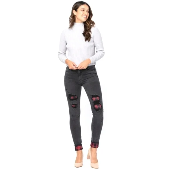 Judy Blue Becky Buffalo Plaid Jeans 5/27