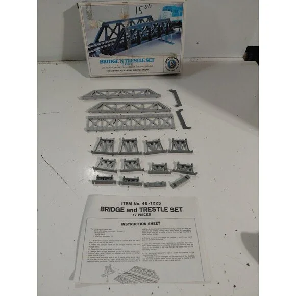Bachmann 46-1225 Train HO Gauge Model Railroad 17 Piece Bridge Trestle Set w/Box
