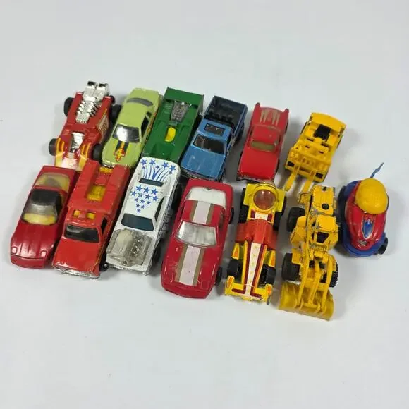 Hot Wheels Matchbox DieCast Vintage Lot Loose 13 Cars Played With Condition