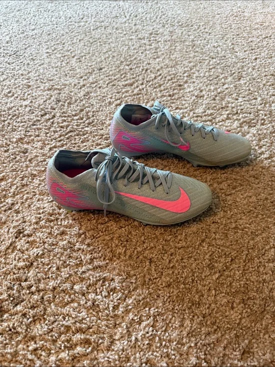 Nike Gray Soccer Cleats with Pink Swoosh