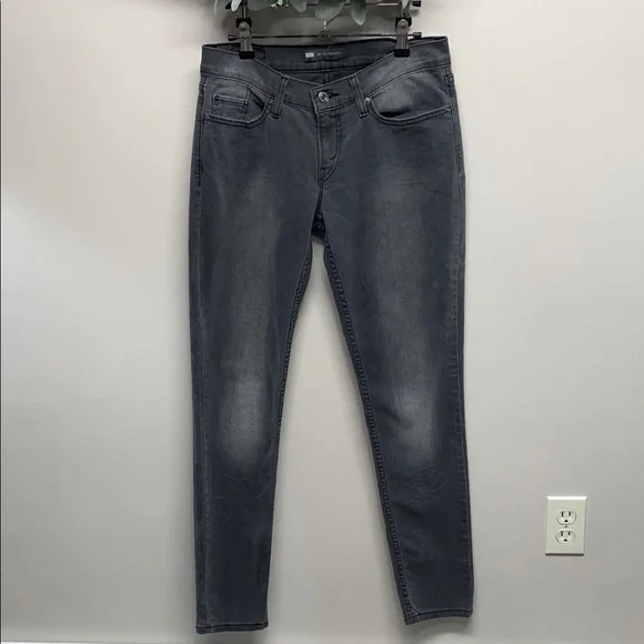 Levi’s 524 Too Superlow Skinny Jeans Black Wash W29 L32