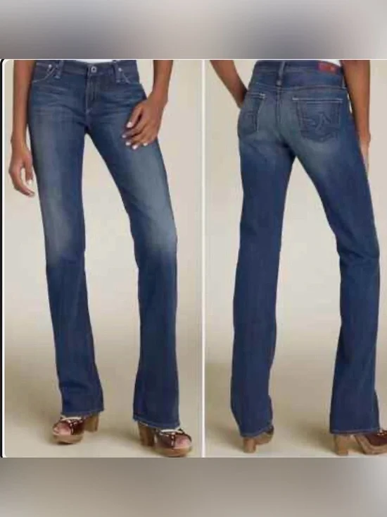 AG Adriano Goldschmied Women’s Straight Leg Jeans in Medium Blue Wash