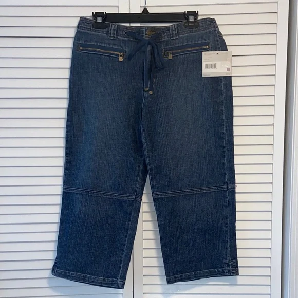 NWT Y2K Straight Leg Denim Capri Size 10P Drawstring Zip/Button Pockets Utility