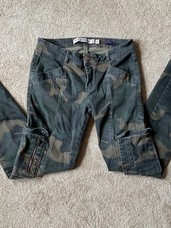 ZARA Trafaluc pants