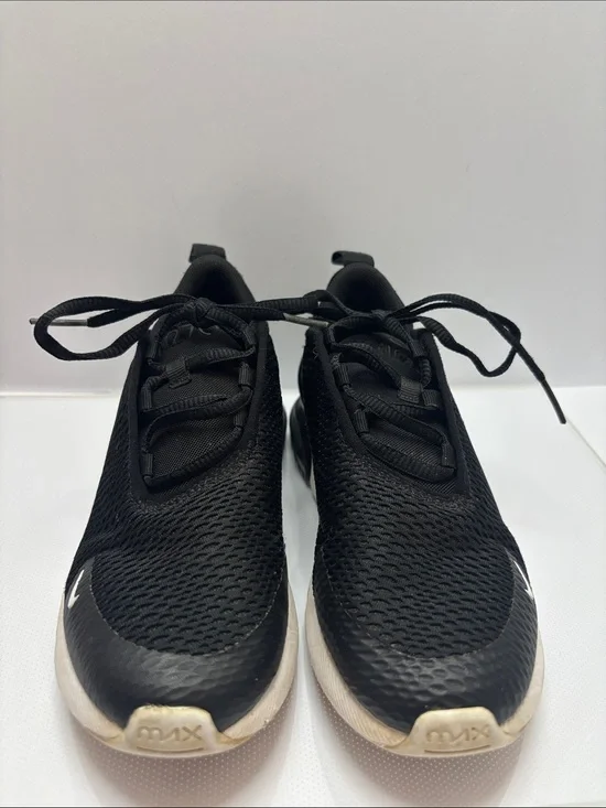 Nike Air270 Black Kids 2Y MISSING INSOLES