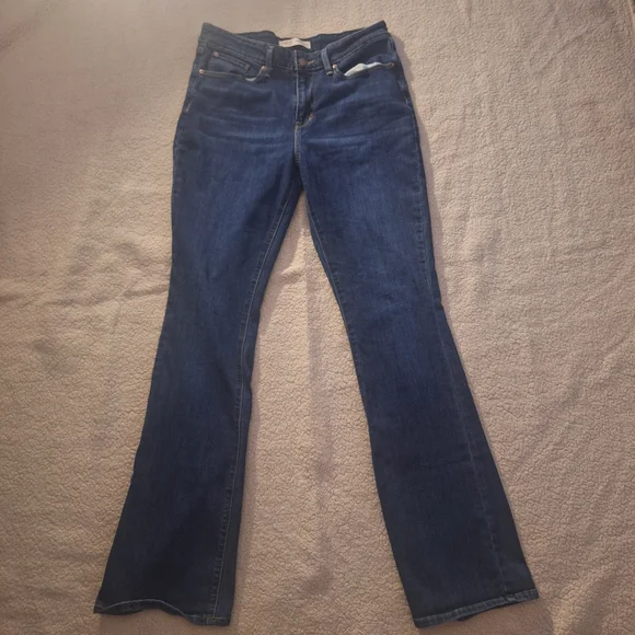 Signature by Levi Strauss Dark Blue Mid-rise Bootcut Jeans W30 L34