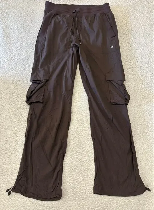 Lululemon Dance Studio Relaxed Fit Mid Rise Cargo Pants Medium