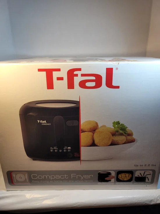 T-fal Compact Deep Fryer 2.2 lb Capacity Countertop New