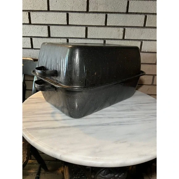 Vintage Black Speckled Enamelware Turkey Roaster Pan with Lid Large 18 inch