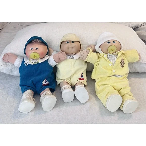Vintage 1983 Cabbage Patch Kids Xavier Roberts Signed Baby Dolls Lot of 3 Coleco