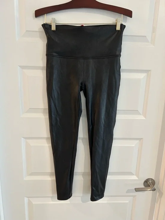 Spanx Black Leggings Size XLP Petite