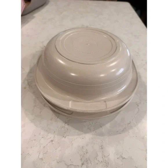 Vintage Tupperware Ultra 21 Casserole Dish Set 1 Qt 1L Almond Beige 1722-1 Lid