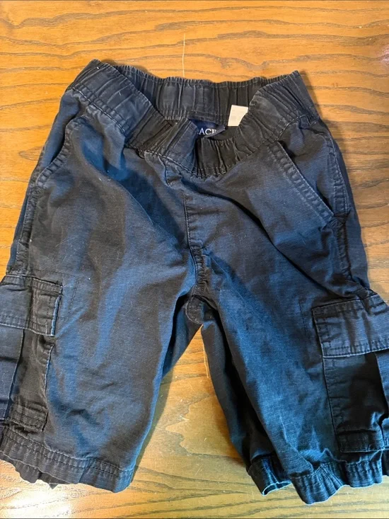 The Children's Place Black Cargo Shorts for Kids