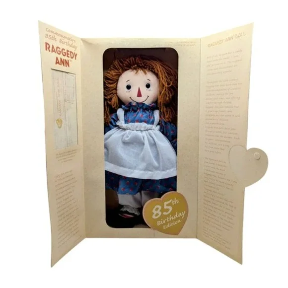 1999 Applause Raggedy Ann 85th Commemorative Birthday Edition 18