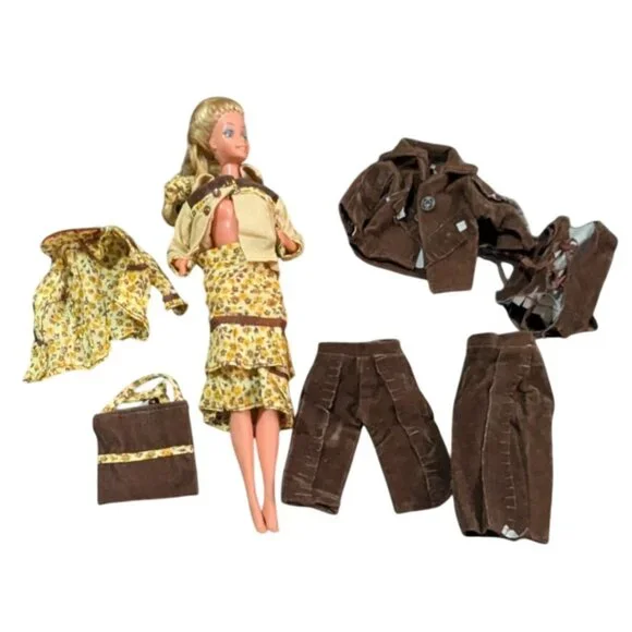 Vintage Mattel Barbie Doll With Floral Western Outfit Hat‎ as is