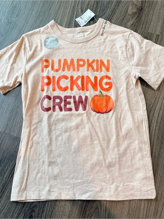 NWT The Children’s Place Pumpkin Picking Tee Size M Unisex