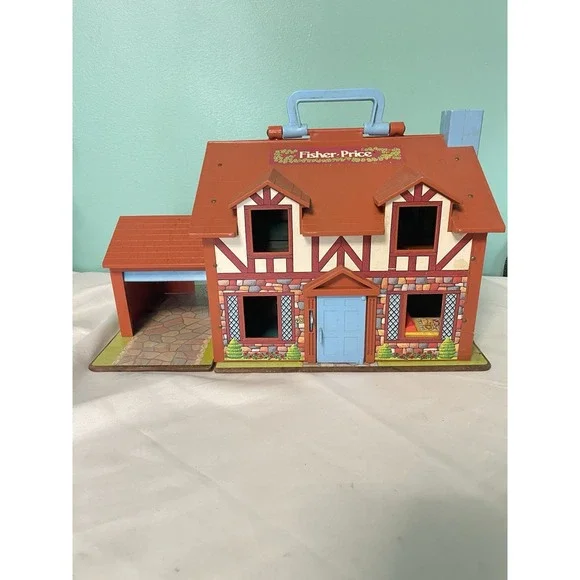 Vintage FISHER-PRICE PLAY FAMILY HOUSE Brown Tudor With 2 Accessory Piece #952 -