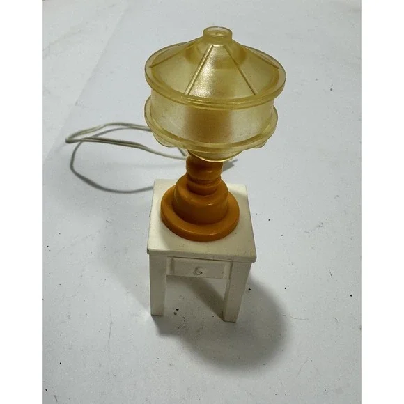 Vintage 1970s Fisher Price‎ Doll House Decorator Lamp