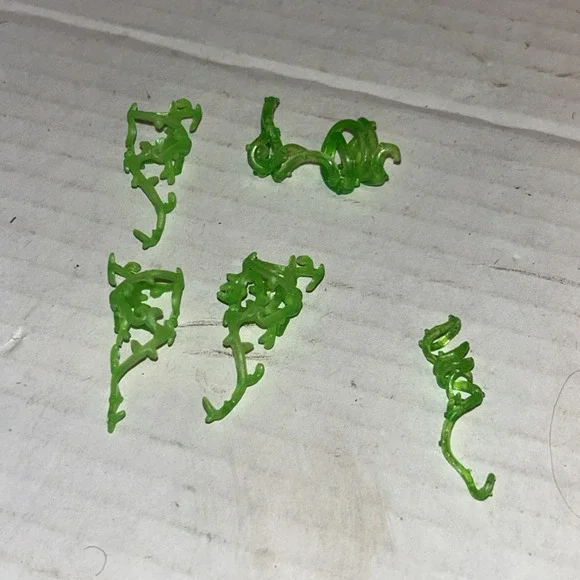 Monster High Venus McFlytrap First Wave Signature Leg Vines Translucent Green C2