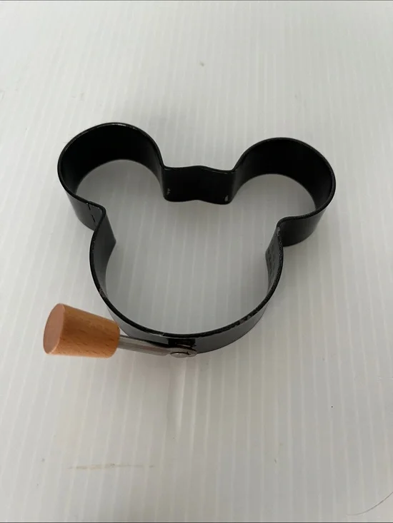Disney Mickey Mouse Egg & Pancake Ring Mold