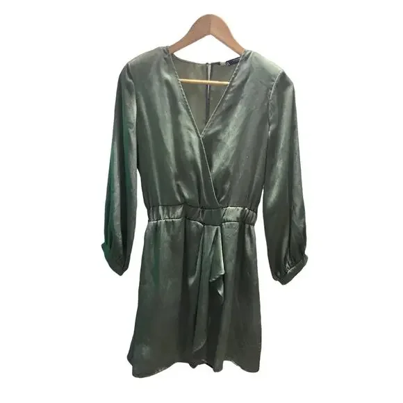 ZARA‎ SATIN playsuit Flowy 3/4 Sleeve Green Romper