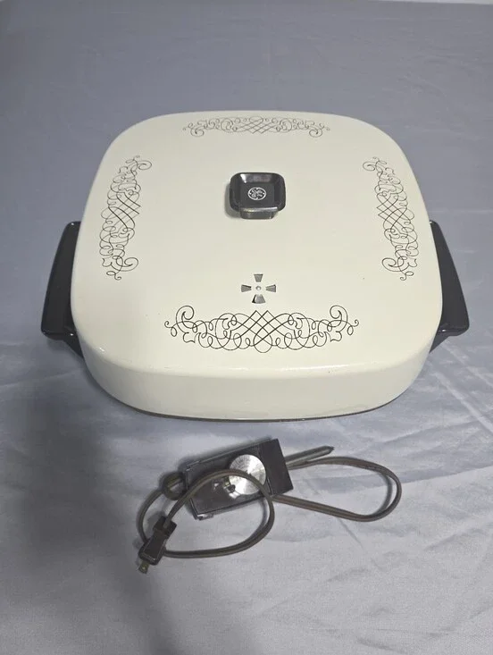 vintage General Electric electric skillet With Cover Lid