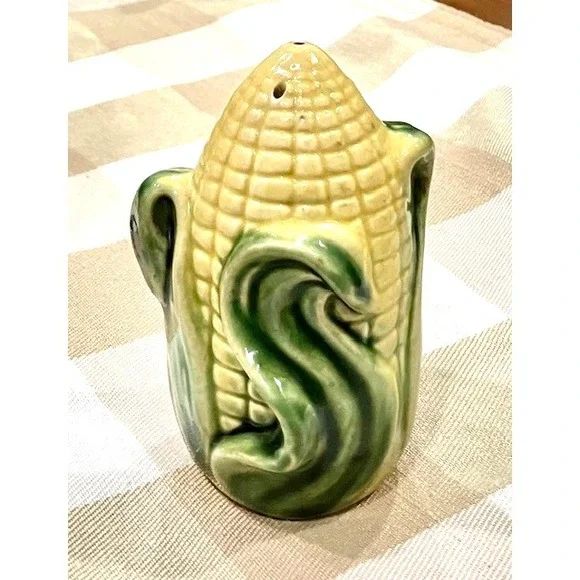 Vintage Stanford  Ware Corn Pottery Salt Shaker Only‎