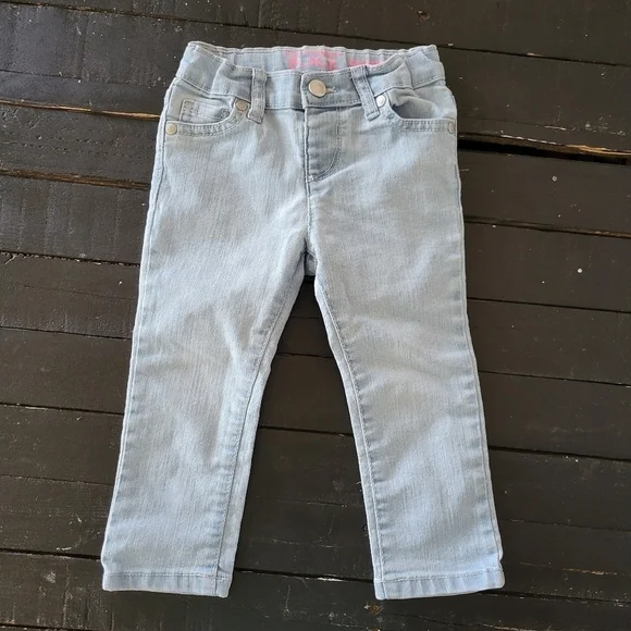 Children's Place Toddler Girl 2T Skinny Jeans EUC Light Wash Adjustable Waist