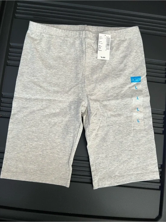 The Children's Place Light Gray Athletic Bike Shorts