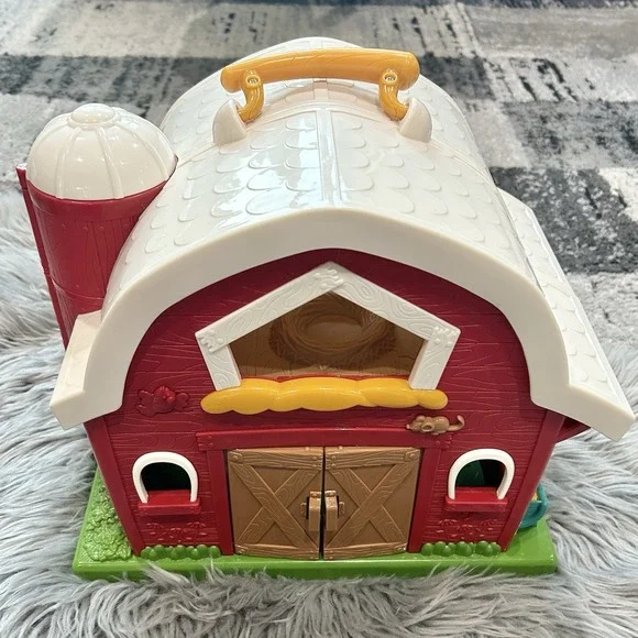 Battat Big Red Barn Animal Farm Playset Friends Folding Toy Kids