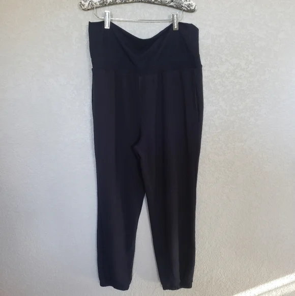 Fabletics Reign Terry jogger